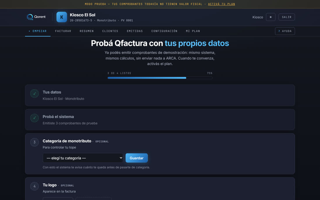La pantalla Empezar de QFactura en la computadora, recién creada la cuenta, con la lista de pasos