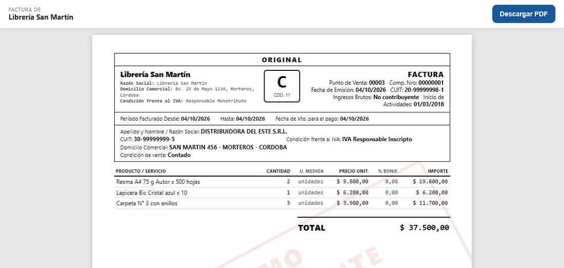 La factura C de Librería San Martín abierta desde el link en una computadora, con el botón Descargar PDF arriba